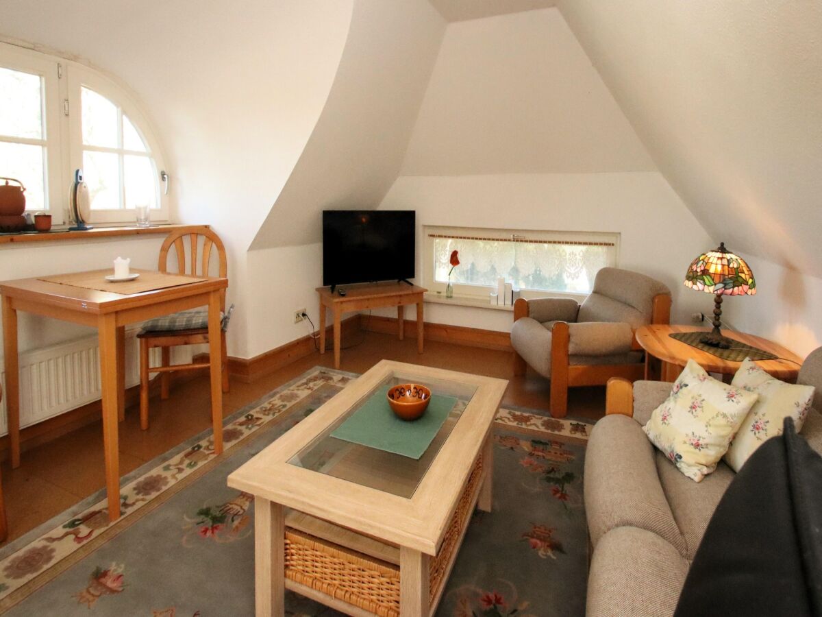 Apartment Ferienwohnung im Reetdachhaus, Burhave - Features photo 5