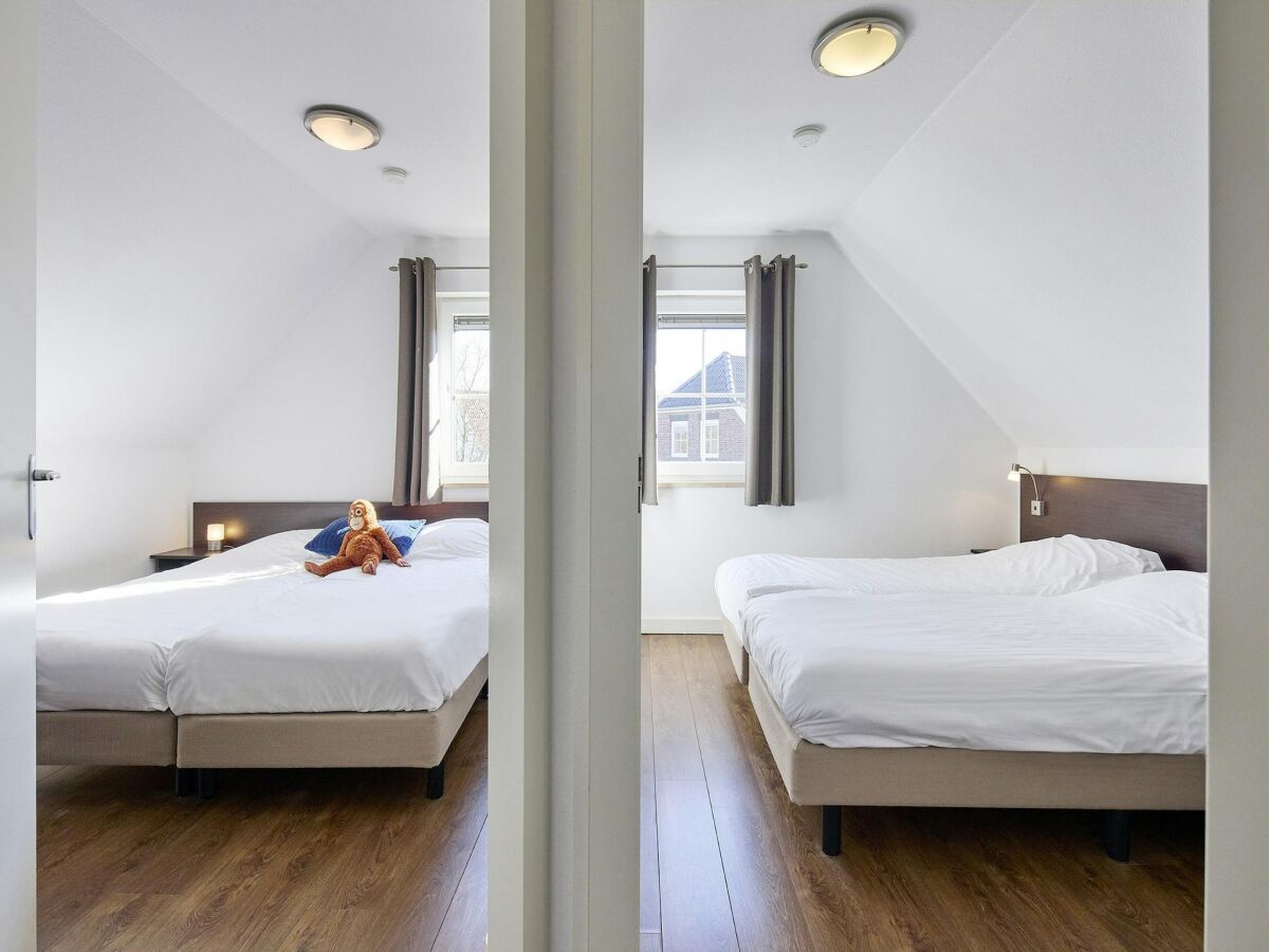 Holiday park Farmhouse in Limburg with Subtropical Pool - Features photo 5