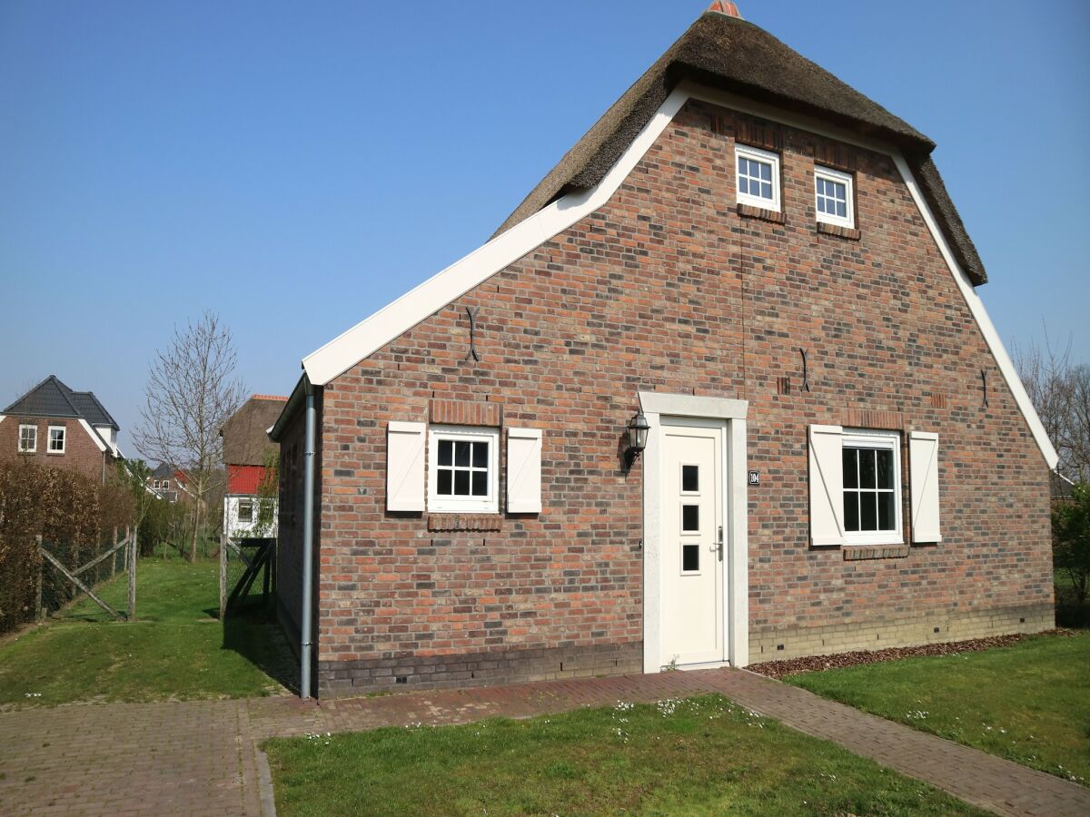 Holiday park Bauernhaus in Limburg mit Pool für 7 Von Belvilla