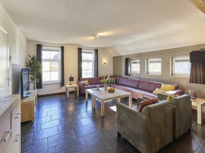 Holiday park Farmhouse in Limburg with Sauna & Hot Tub - Features photo 10