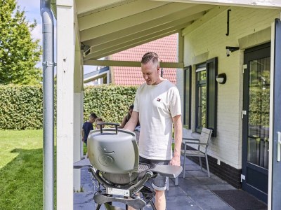 Holiday park Farmhouse in Limburg with Sauna & Whirlpool - Outdoor photo 2