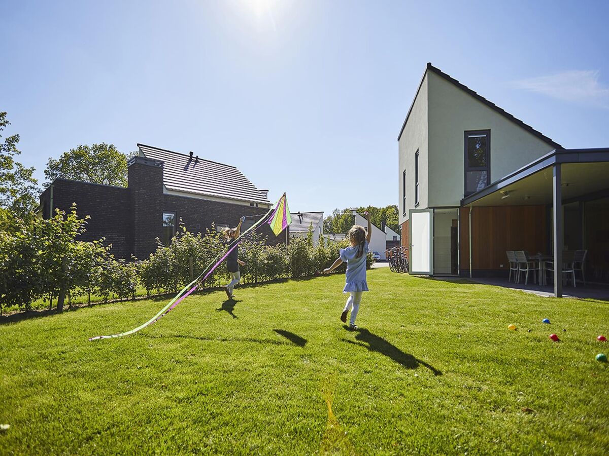 Holiday park Bungalow in Limburg mit Tropenpool