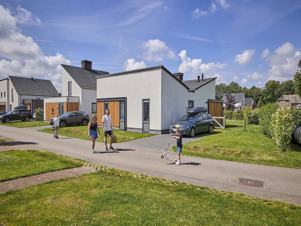 Holiday park Bungalow in Limburg with Playground Access