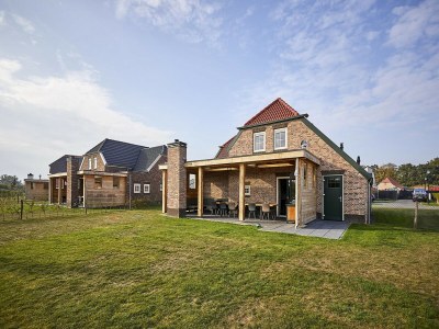 Holiday park Farmhouse in Limburg with Sauna & BBQ - Outdoor photo 6