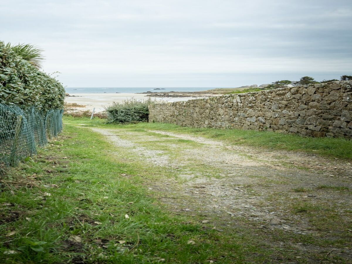 Holiday house House in Landunvez near Penfoul Beach - Outdoor photo 3