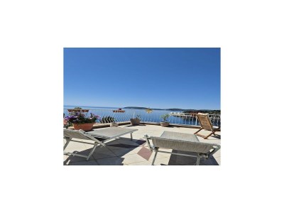 Apartment Apartments Matea - One-Bedroom Apartment with Sea View - (Štikovica) - Outdoor photo 12