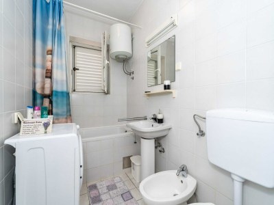 Apartment Apartment Marisol - One Bedroom Apartment with Balcony and Sea View - Features photo 7