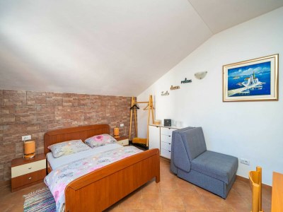 Apartment Apartments Senjo - Studio Apartment with Balcony and Garden View (Apartman 5) - Features photo 11