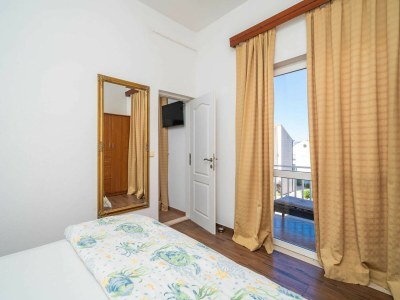 Apartment Apartments Senjo - One Bedroom Apartment with Balcony and Sea View (4 adults) (Apartman 3) - Features photo 17