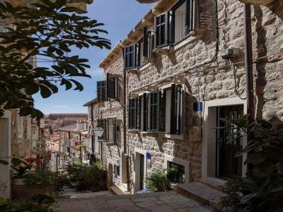 Apartment Vivaldi - Deluxe Double Room with Side City View (S3) - Outdoor photo 6