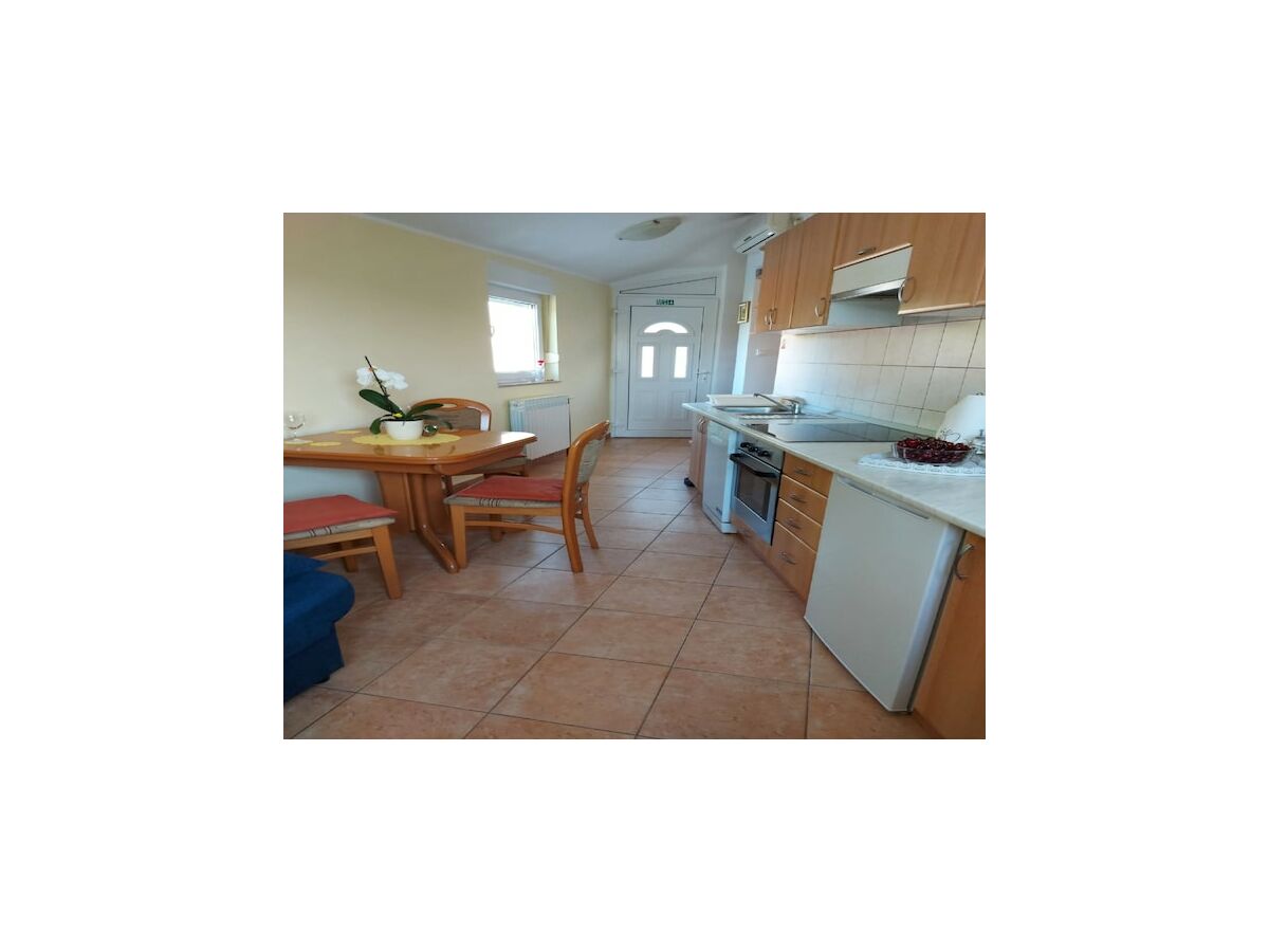 Apartment Apartment Luka - One Bedroom Apartment with Balcony and Sea View - Features photo 5