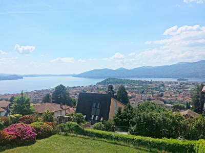 Holiday house Chalet by Lake Maggiore with Garden Views - Outdoor photo 5