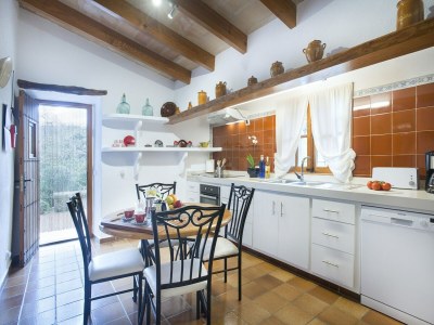 Villa Spacious 2-bedroom property in Pollensa - Outdoor photo 10