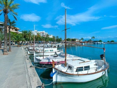 Villa Villa in Pollensa with Private Pool & Garden - Outdoor photo 2