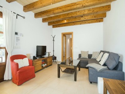 Villa Villa in Pollensa with Private Pool & Garden - Features photo 3