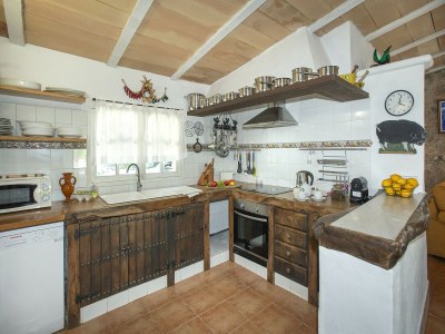 Villa Chalet in Pollensa with Mountain Views & Pool - Outdoor photo 15