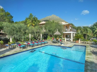 Villa Villa in Pollensa with Pool & Mountain Views - Outdoor photo 2