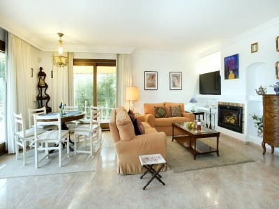 Villa Villa in Pollensa with Pool & Mountain Views - Outdoor photo 25