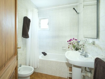 Villa Villa in Pollensa with Pool & Mountain Views - Outdoor photo 14