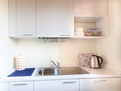 Holiday house 2 bedrooms apartment with terrace and pool view - Features photo 8