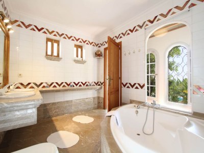 Villa Villa in Mallorca near Stunning Beaches - Features photo 21