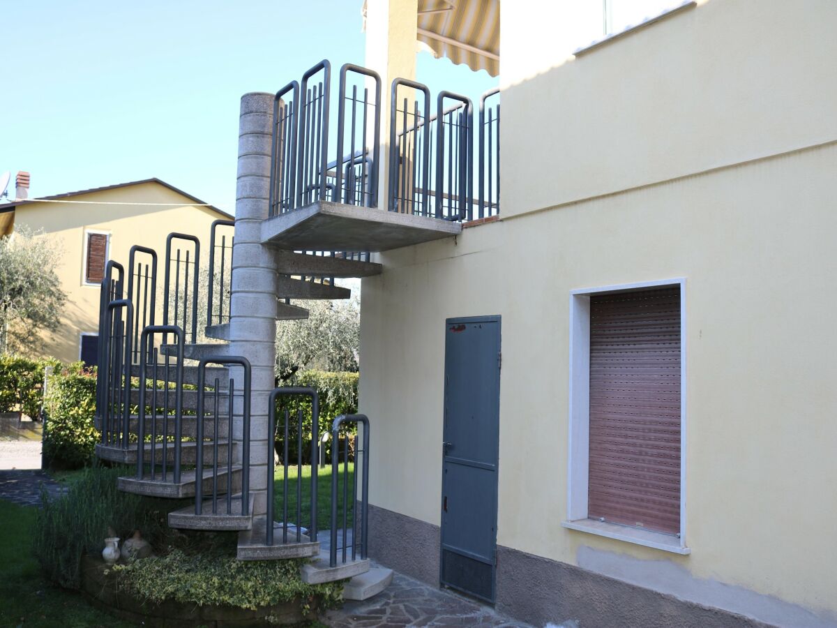 Holiday house Lazise Serene Garden Escape - Outdoor photo 4