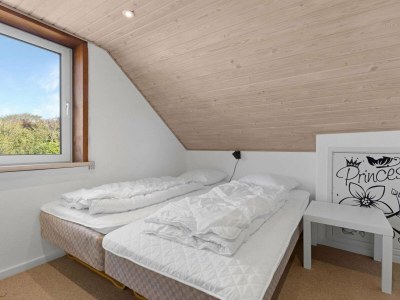 Holiday house Geraumiges Poolhaus -- By Traum Ferienwohnungen - Outdoor photo 10