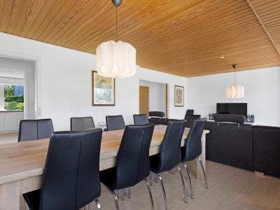 Holiday house Geraumiges Poolhaus -- By Traum Ferienwohnungen - Outdoor photo 15