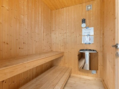 Holiday house Geraumiges Poolhaus -- By Traum Ferienwohnungen - Outdoor photo 21