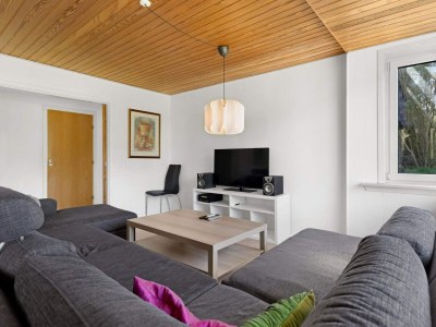 Holiday house Geraumiges Poolhaus -- By Traum Ferienwohnungen - Outdoor photo 22