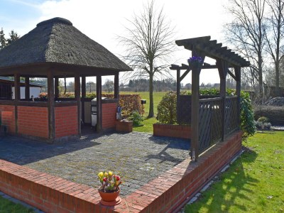 Apartment Ferien unterm Reetdach bis zu 6 Personen - Outdoor photo 11