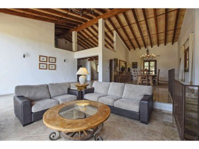 Holiday house Classic Home with Pool - Features photo 32