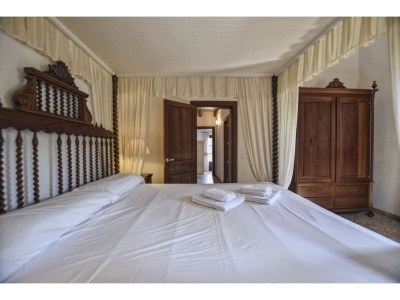 Holiday house Classic Home with Pool - Features photo 34