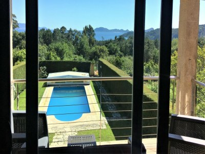 Villa Poolside Comfort by Coast - Outdoor photo 7