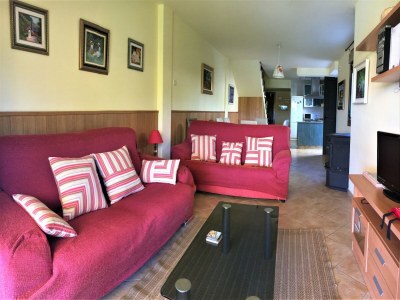 Villa Poolside Comfort by Coast - Features photo 10