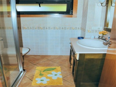 Villa Poolside Comfort by Coast - Features photo 18