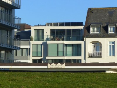 Holiday apartment Meerblick-Penthouse "Sonnenseite" in der Villa van Halem - Outdoor photo 2