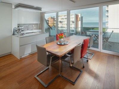 Holiday apartment Meerblick-Penthouse "Sonnenseite" in der Villa van Halem - Features photo 7