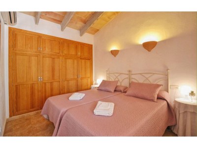 Holiday house Cottage in Búger with Private Pool & Views - Features photo 21