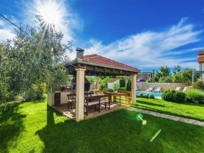 Holiday park Apartment in Nin near the Beach & Pool - Outdoor photo 5