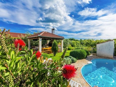 Holiday park Apartment in Nin near the Beach & Pool - Outdoor photo 10