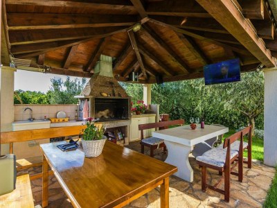 Holiday park Apartment in Nin near the Beach & Pool - Outdoor photo 12