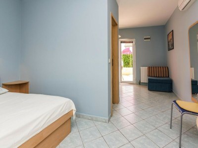 Holiday park Apartment in Nin near the Beach & Pool - Features photo 21