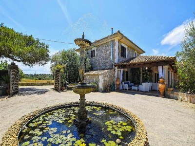 Villa Country House near Alcúdia Bay with Pool - Outdoor photo 6