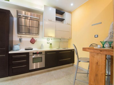 Apartment Chic Apartment with Outdoor Serenity - Features photo 21