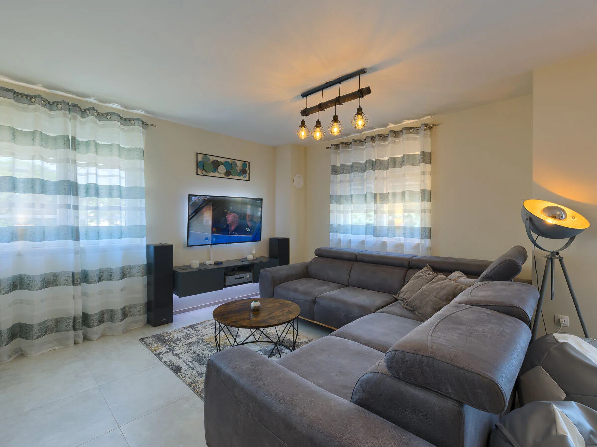 Apartment Apartment Excellence