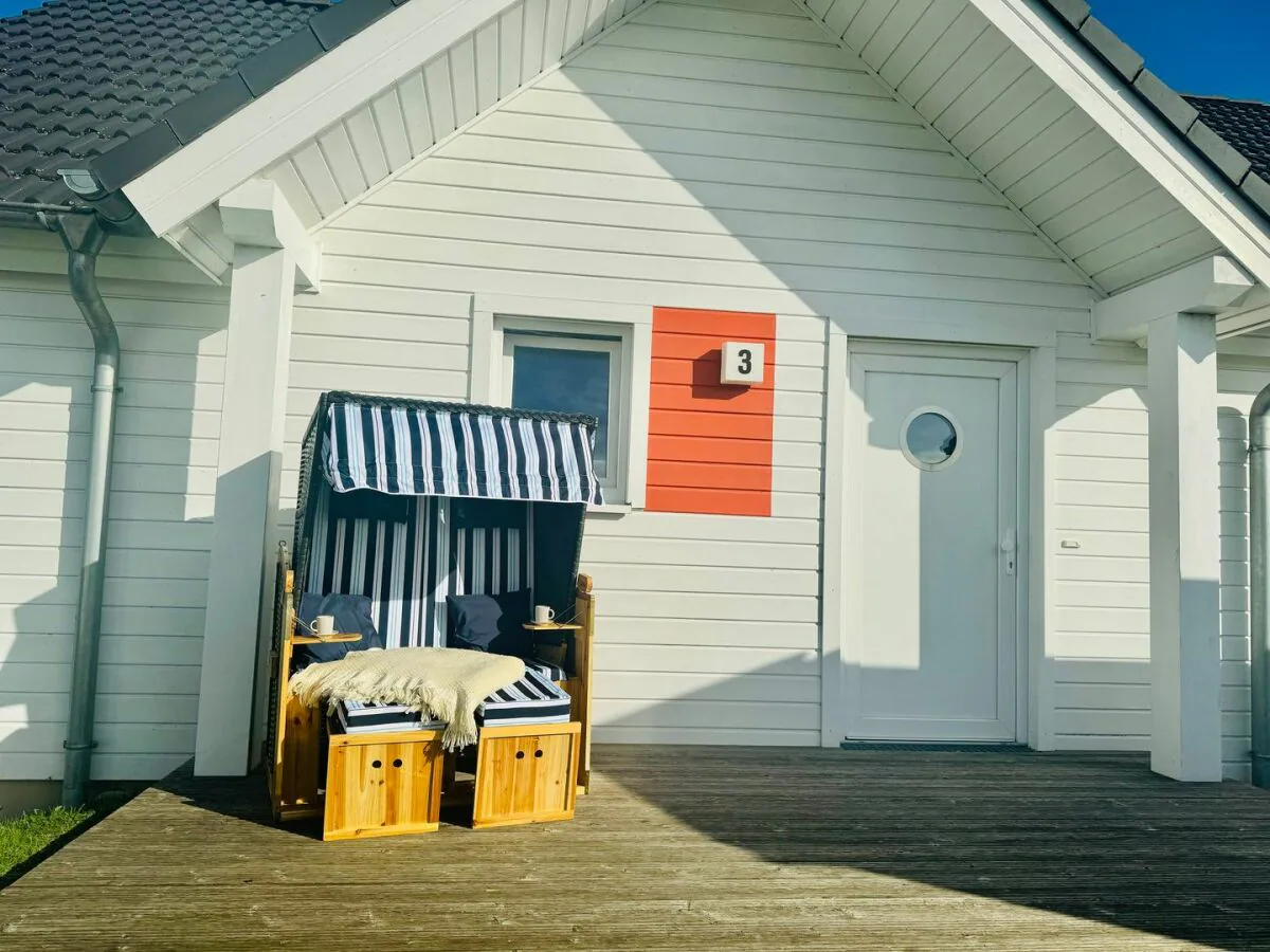 Holiday house Ferienhaus Weidefelderstrandhaus Olpenitz - Outdoor photo 3