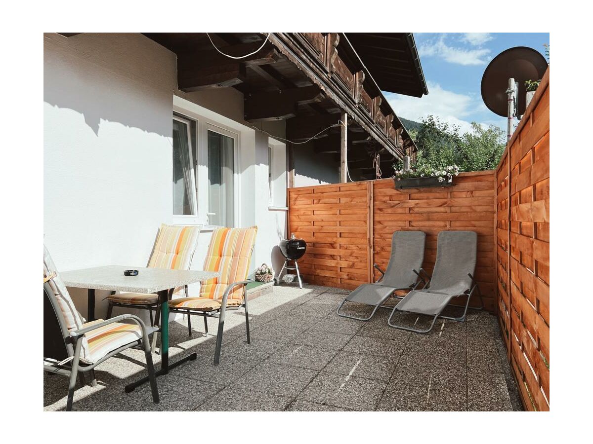 Apartment Apartment Ache - Features photo 2