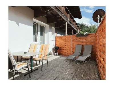 Apartment Apartment Ache - Features photo 2