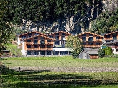 Holiday park Luxury chalet with private sauna in Uttendorf - Outdoor photo 8